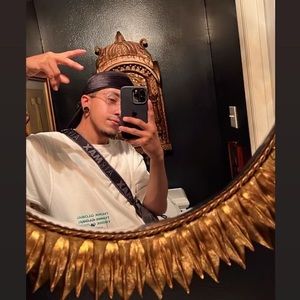 Meet your Posher, Juanpis